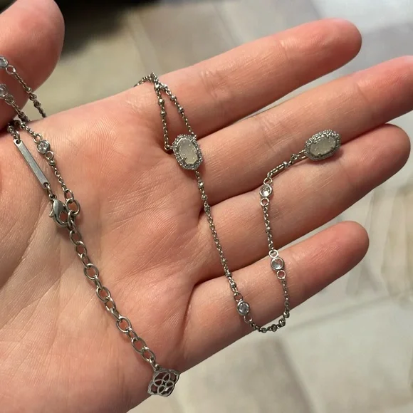 Kendra Scott Claudia Lariat Silver Necklace w/ white stones - Picture 4 of 4